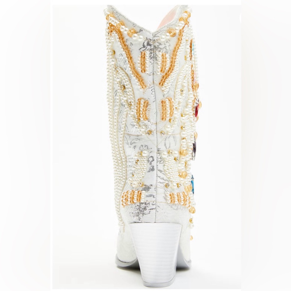 NEW AZALEA WANG WOMEN'S ASTOUNDING EMBELLISHED FASHION BOOTIES - SNIP TOE - Picture 5 of 6